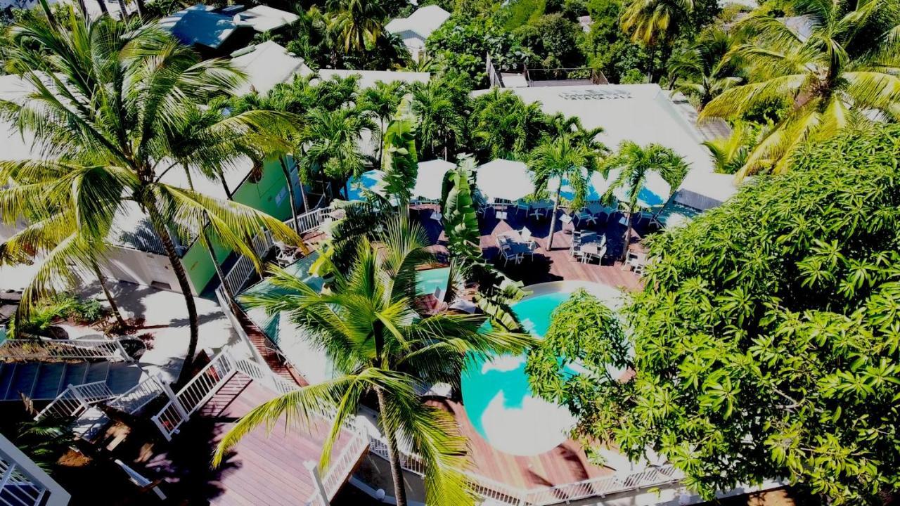 Appartement Tillet. O Coeur de Deshaies. Buitenkant foto